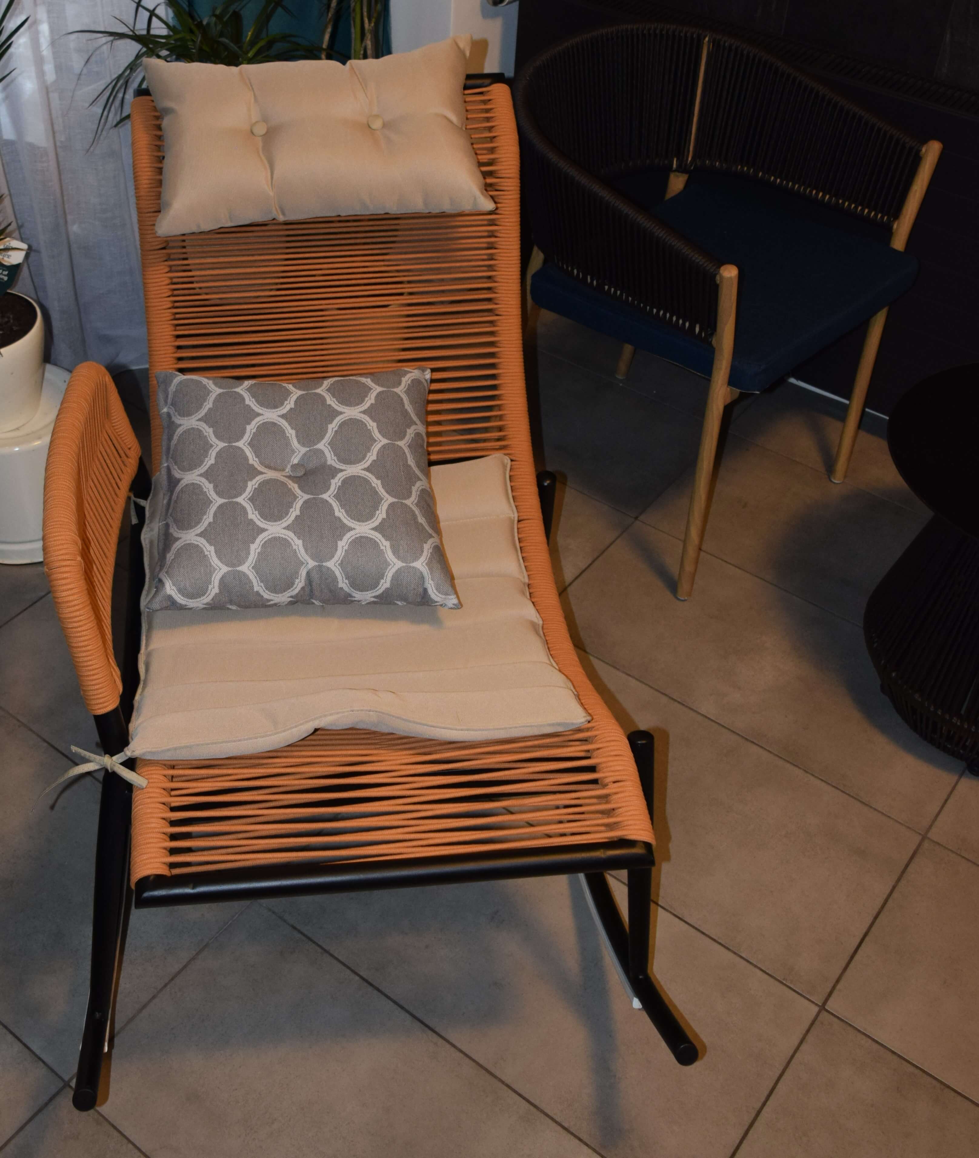 meble ogrodowe wypoczynkowy fotel bujany leżak ogrodowy 650 zł